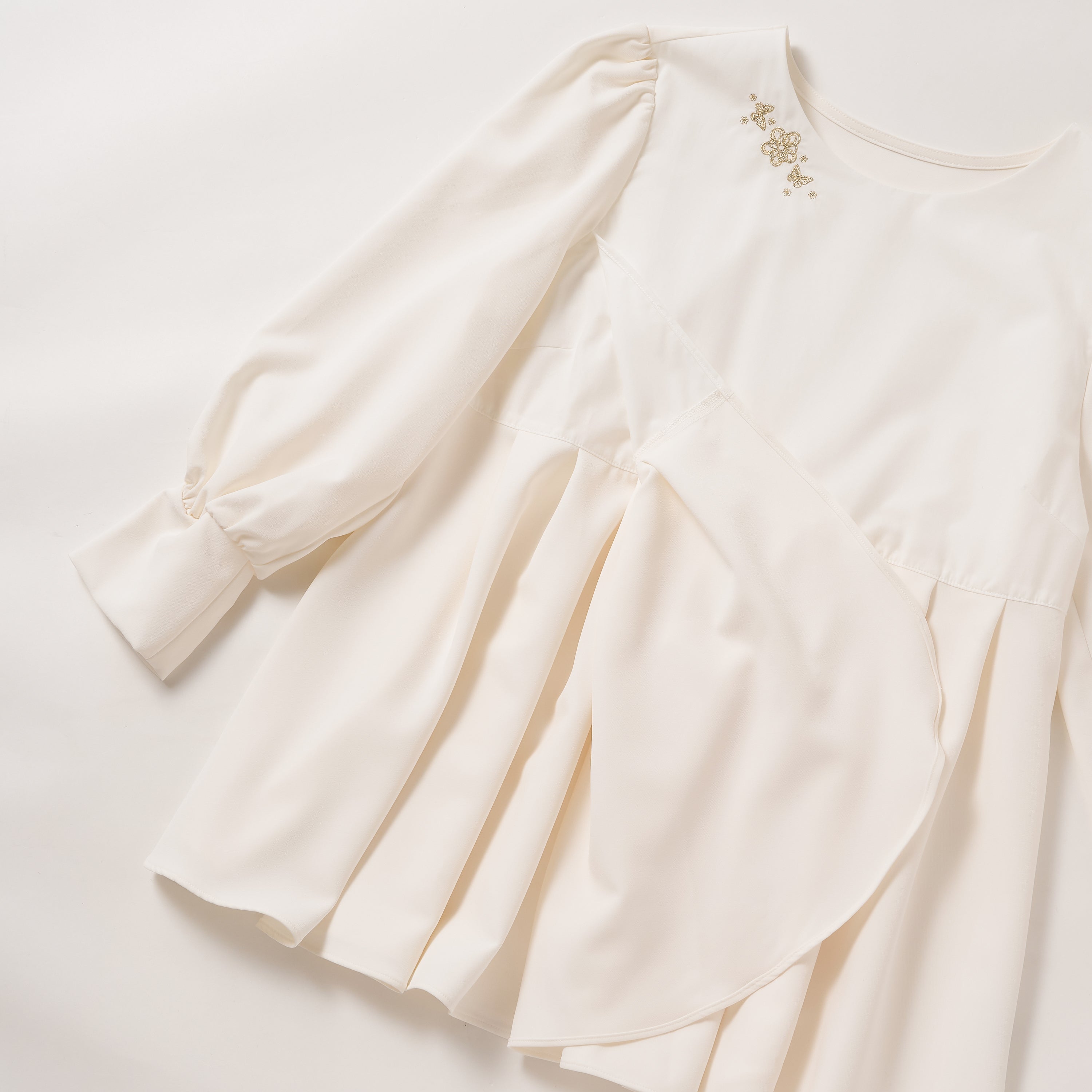 Blossom tunic【White】